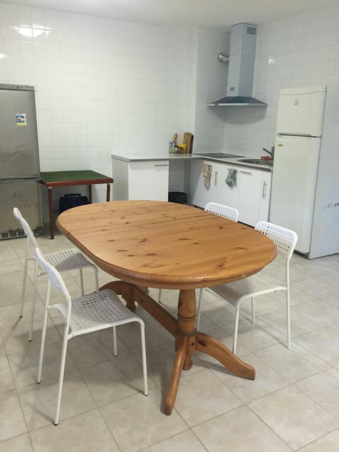 Auberge de jeunesse Lori à Bobigny Extérieur photo
